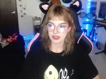 Lovely_Cass Chaturbate stream image from February 28, 2026