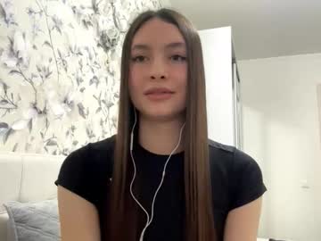Darceydavie Chaturbate stream image from February 28, 2026