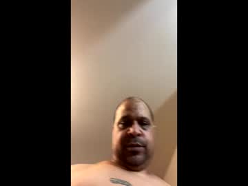 Inandout001 Chaturbate stream image from February 28, 2026