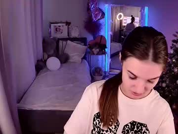 Ann_Woood Chaturbate stream image from February 28, 2026