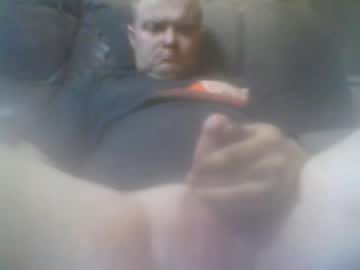 Bidgdog41994 Chaturbate stream image from February 28, 2026