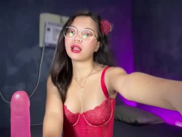 Petite_Novy Chaturbate stream image from February 28, 2026