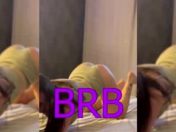 Tinatinglee Chaturbate stream image from February 28, 2026