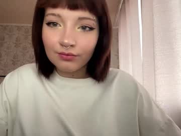 Debibebout Chaturbate stream image from February 28, 2026