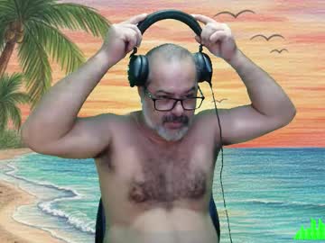 Mokkaccmm Chaturbate stream image from February 28, 2026
