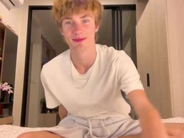Swoopyboy Chaturbate stream image from February 28, 2026