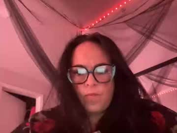 Carrismadeluca Chaturbate stream image from February 28, 2026