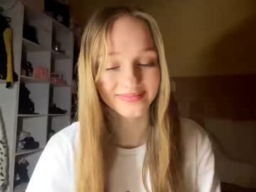 Doreathagustave Chaturbate stream image from February 28, 2026