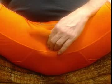 Billytucker Chaturbate stream image from February 28, 2026