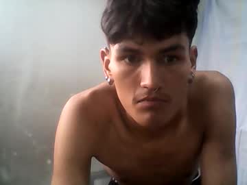 Popsxx Chaturbate stream image from February 28, 2026