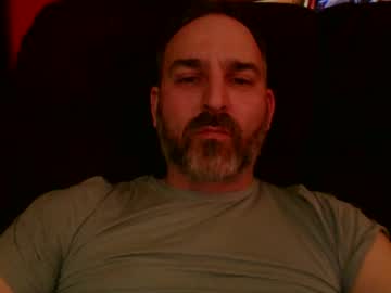 Beardedambition Chaturbate stream image from March 01, 2026