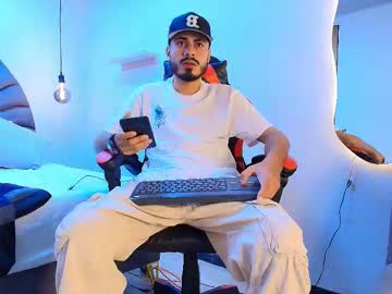 Matthewcullenn Chaturbate stream image from March 01, 2026