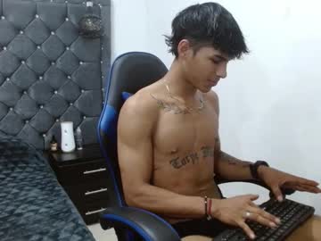 Pipe_Hot04 Chaturbate stream image from March 01, 2026