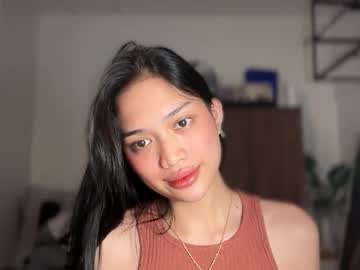 Vivian_Roberts Chaturbate stream image from March 01, 2026