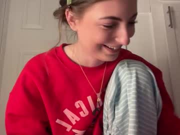 Fantasyella Chaturbate stream image from March 01, 2026