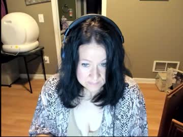 Katie227 Chaturbate stream image from March 01, 2026