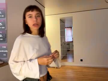 Lillianhusk Chaturbate stream image from March 01, 2026