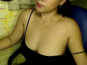 Sexypinaymiya Chaturbate stream image from March 01, 2026