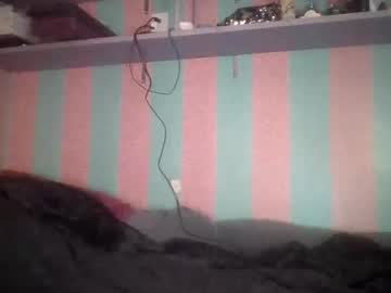 Dommymommyjay Chaturbate stream image from March 01, 2026