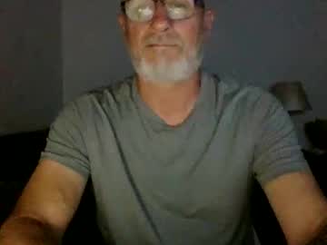 Moamale Chaturbate stream image from March 01, 2026