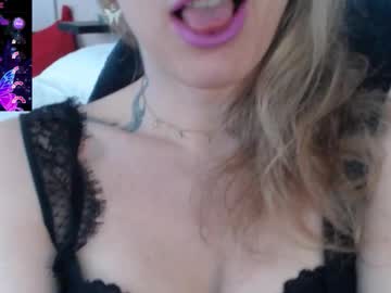 Spicysweetlytwo Chaturbate stream image from March 01, 2026