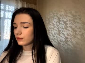 Uwun_Pinksi Chaturbate stream image from March 01, 2026