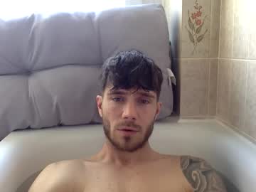 Luisbadx Chaturbate stream image from March 01, 2026