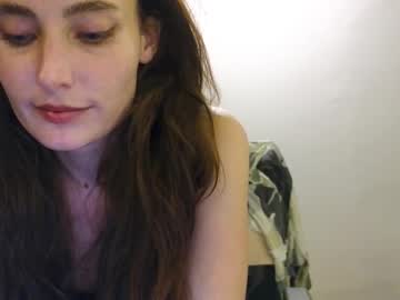Trying2fit Chaturbate stream image from March 01, 2026