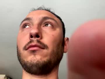 Eduardolaro1994 Chaturbate stream image from March 01, 2026