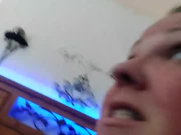 Bustibambi Chaturbate stream image from March 01, 2026