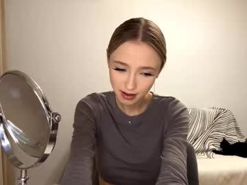 Seasonhamiss Chaturbate stream image from March 01, 2026