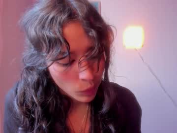 Aluna_0310 Chaturbate stream image from March 01, 2026