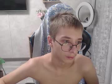 Glasses_Cat Chaturbate stream image from March 02, 2026