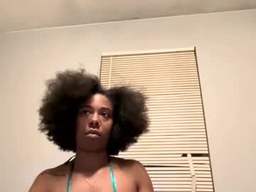 Bubblezthedoll Chaturbate stream image from March 02, 2026