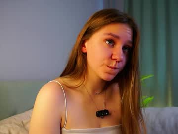 Minhgrow Chaturbate stream image from March 02, 2026