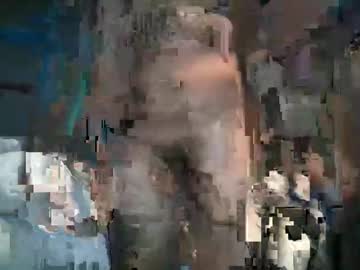 Maxbee2313 Chaturbate stream image from March 02, 2026