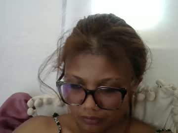 Anielah Chaturbate stream image from March 02, 2026