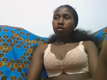 Chantale483461 Chaturbate stream image from March 02, 2026