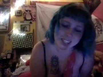 Cl0wngirl Chaturbate stream image from March 02, 2026