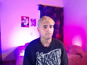 Chriss_Wg_ Chaturbate stream image from March 02, 2026