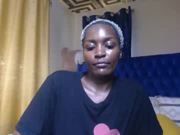 Prettyquee Chaturbate stream image from March 02, 2026