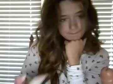 Pinkkarliexoxo Chaturbate stream image from March 02, 2026