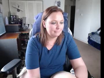 Softerpeaches Chaturbate stream image from March 02, 2026