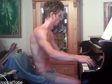 Twoforallprivate Chaturbate stream image from March 02, 2026