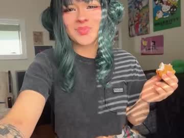 Delululaya Chaturbate stream image from March 02, 2026