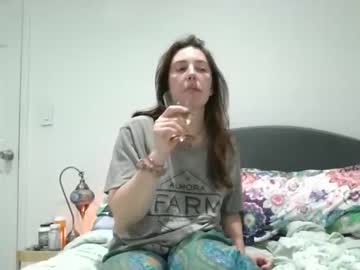 Tfeather0532 Chaturbate stream image from March 03, 2026