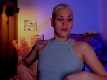 Laura_R23 Chaturbate stream image from March 03, 2026