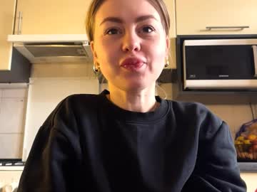 Martaluna_ Chaturbate stream image from March 03, 2026
