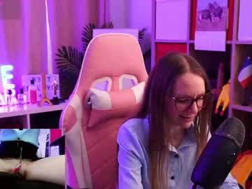 Belle_Alice Chaturbate stream image from March 03, 2026