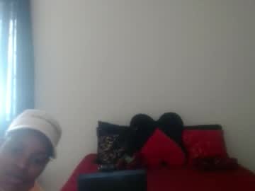Tee622952 Chaturbate stream image from March 03, 2026